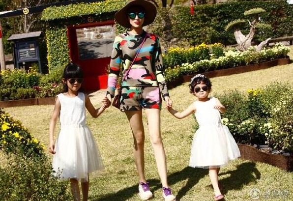 Gia đình nhỏ hạnh phúc của "Bao Thanh Thiên" Lục Nghị - 11