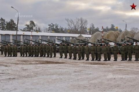 Quân khu phía Tây nhận tăng T-72B3.