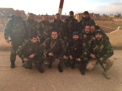 Nồi hơi Palmyra khởi động: IS tê liệt, thủ lĩnh chết thảm - 2 Lực lượng Không quân Ả rập - Syria ở Palmyra. Ảnh: AMN