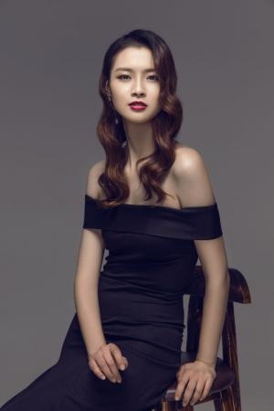 
Hoa hậu trình diễn thời trang hay nhất: Hoa hậu Trung Quốc
