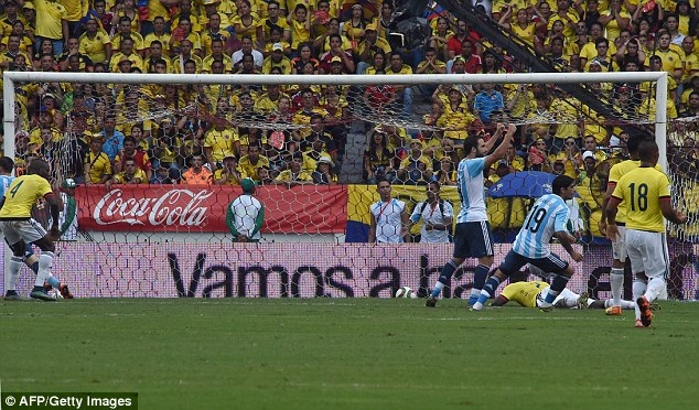 
Biglia là người ghi bàn duy nhất cho Argentina trước Colombia ở lượt đi
