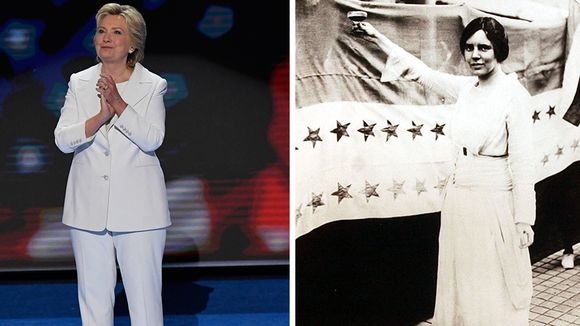 Thông điệp ẩn chứa sau 3 bộ trang phục của bà Clinton trong loạt tranh luận - 2
Bà Clinton làm gợi nhớ bà Alice Paul, người đi đầu trong phong trào đấu tranh đòi quyền bầu cử cho phụ nữ vào đầu thế kỷ 20. (Ảnh: AP)