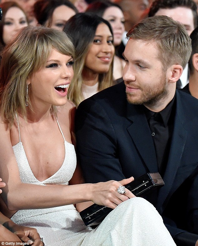 Calvin Harris lần đầu cảm ơn Taylor Swift sau scandal trên mạng xã hội - 1
Calvin Harris và Taylor Swift khi còn bên nhau
