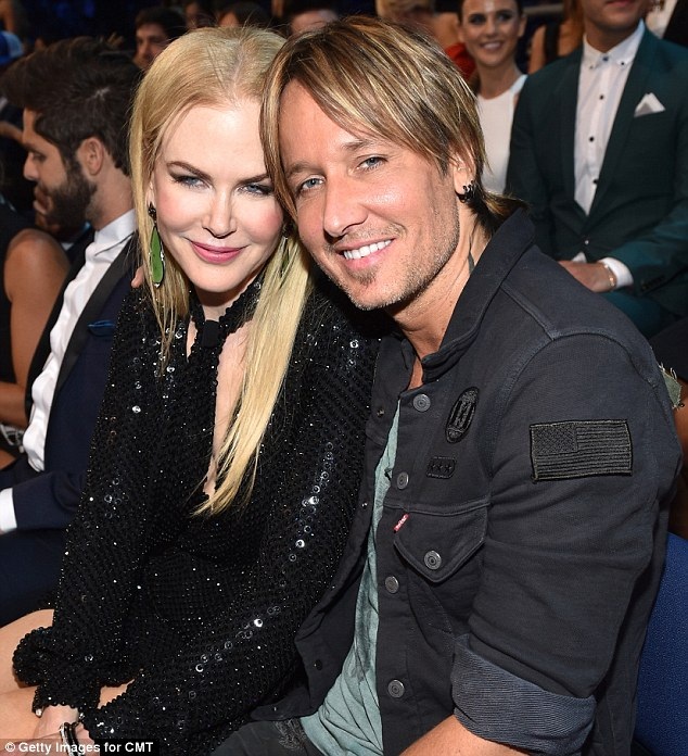 Nicole Kidman bộc bạch về chồng cũ Tom Cruise và cuộc hôn nhân hiện tại - 5
Nicole đã giúp chồng cai nghiện rượu và ma túy thành công nhờ tình yêu.