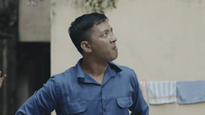 Thích thú với màn đổi nhà cho “cô vợ đáo để” Diễm Hương - 4
Màn né “Kungfu cốc bay” thiện nghệ.