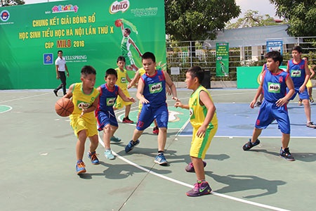 Đội tuyển bóng rổ Ngôi Sao Hà Nội bảo vệ thành công ngôi vô địch Cúp Milo 2016 - 2 Đội tuyển bóng rổ Ngôi Sao Hà Nội bảo vệ thành công ngôi vô địch Cúp Milo 2016 - 2