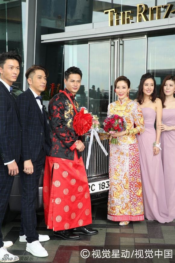 “Ảnh hậu TVB” Dương Di nức nở trong đám cưới với chồng trẻ - 29 “Ảnh hậu TVB” Dương Di nức nở trong đám cưới với chồng trẻ - 29