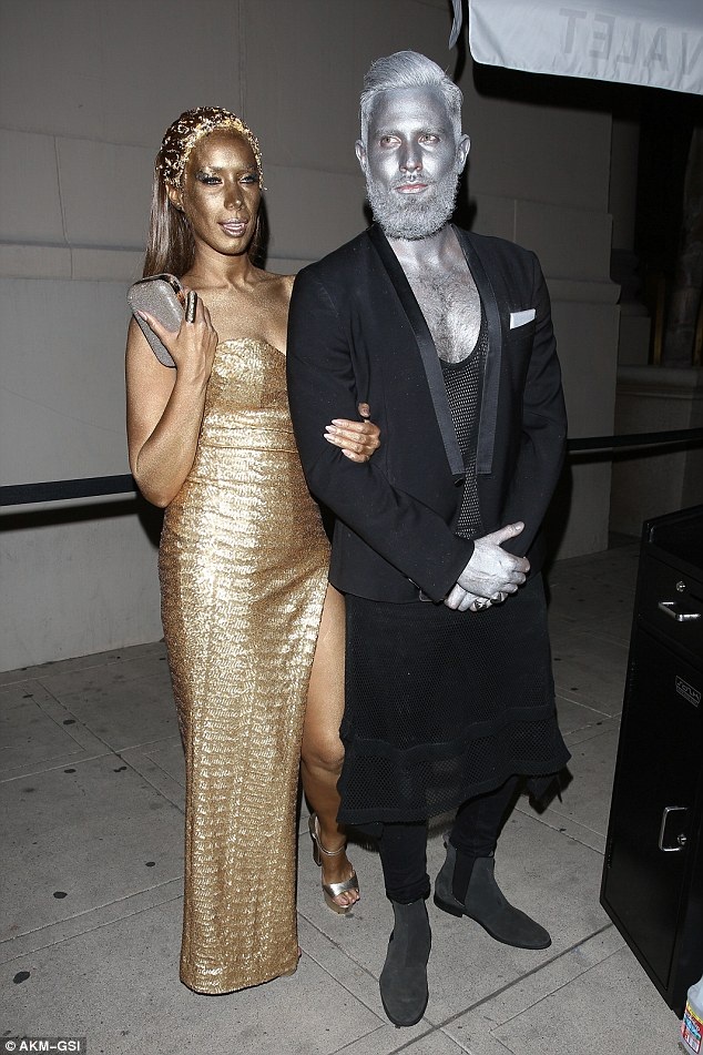 Sao mặc bạo đón Halloween - 8
Leona Lewis và bạn trai