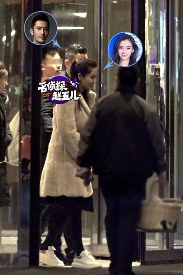 Mang bầu 5 tháng, Angelababy được chồng chăm sóc chu đáo - 6
Angelababy và Huỳnh Hiểu Minh tổ chức đám cưới vào mùa thu năm ngoái và đón tin vui và mùa hè năm nay. Cặp đôi vàng của làng giải trí Hoa ngữ đã nhận được lời chúc phúc từ bạn bè, người hâm mộ suốt thời gian qua.