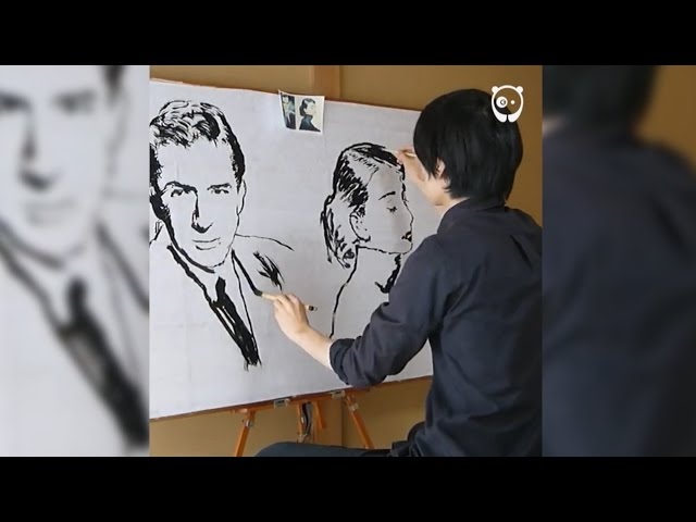 Khó tin nghệ sĩ vẽ hai bức tranh bằng... cả hai tay - 1 Khó tin nghệ sĩ vẽ hai bức tranh bằng... cả hai tay - 1