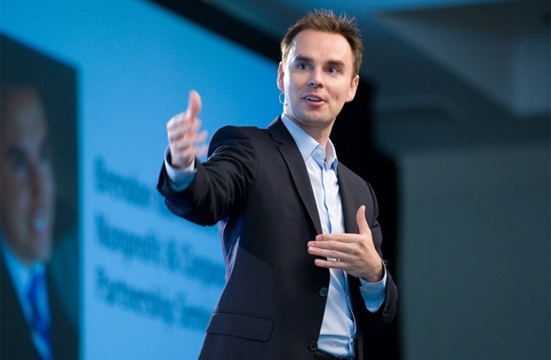 
Brendon Burchard - tác giả chương trình The Charged Life trên kênh Ora TV của Mỹ

