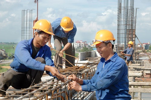 Trao 30 xe lăn tới người khuyết tật Ninh Thuận - 2 Trao 30 xe lăn tới người khuyết tật Ninh Thuận - 2