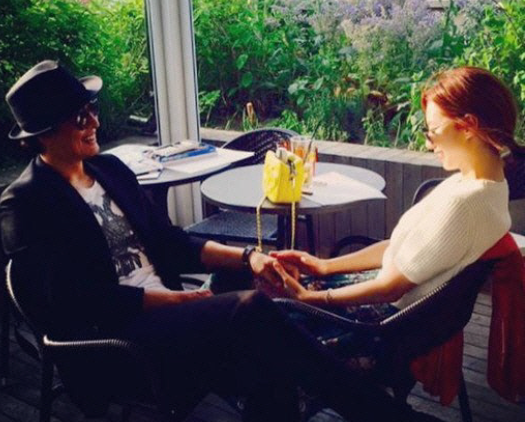 “Bà xã” Bae Yong Joon hạnh phúc chia sẻ về con trai đầu lòng - 1
Vợ chồng Bae Yong Joon và Park Soo Jin đã có một cậu con trai 2 tháng tuổi.