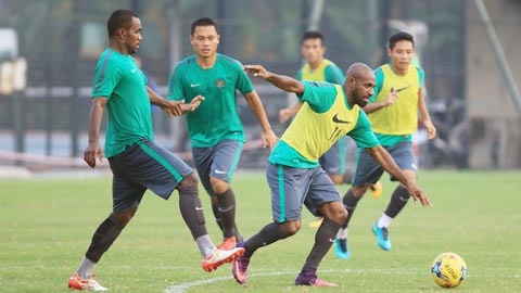 “Sát thủ” Boaz Salossa trở lại, HLV Riedl bớt lo lắng - 1
Salossa là cầu thủ vô cùng quan trọng của Indonesia