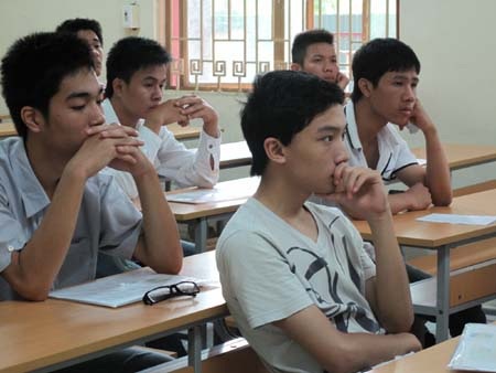 Đổi mới thi 2017: Thi THPT dự kiến sẽ có 5 bài thi - 1 Đổi mới thi 2017: Thi THPT dự kiến sẽ có 5 bài thi - 1