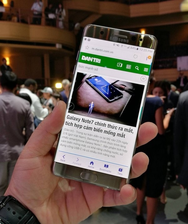 Ra mắt Galaxy Note7