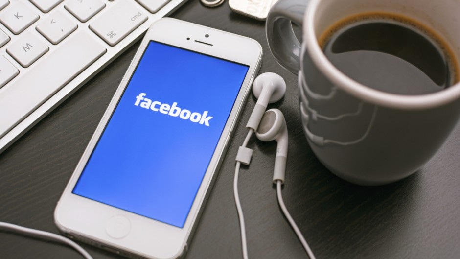 Facebook, Google đứng đầu các ứng dụng phổ biến nhất năm 2016 - 1 Facebook, Google đứng đầu các ứng dụng phổ biến nhất năm 2016 - 1
