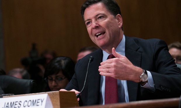 Tiết lộ lý do FBI "giáng đòn mạnh" vào bà Clinton trước giờ G - 1
Giám đốcFBI James Comey. (Ảnh: EPA)