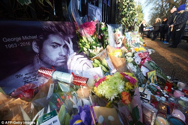 George Michael sẽ yên nghỉ bên mẹ - 4 George Michael sẽ yên nghỉ bên mẹ - 4