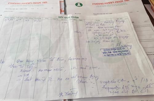Hà Nội: Cảnh sát khu vực hành xử “lạ” với phụ nữ vừa bị côn đồ đánh sảy thai trên phố - 1
Sau khi bị hành hung trên phố, chị Hà đi khám và đau đớn khi biết bị sảy thai.