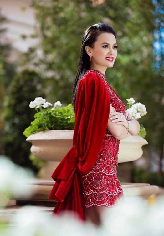 Hoa hậu Thanh Hương hút hồn với “vẻ đẹp không tuổi” - 2 Hoa hậu Thanh Hương hút hồn với “vẻ đẹp không tuổi” - 2