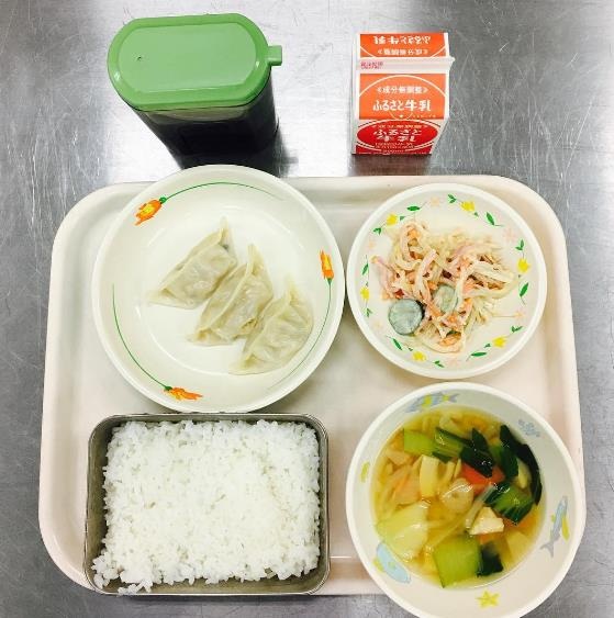 Bữa trưa của các học sinh trên thế giới có gì khác nhau - 3 Bữa trưa của các học sinh trên thế giới có gì khác nhau - 3