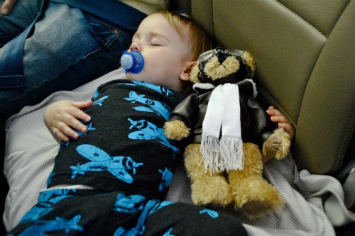 6 mẹo giúp bố mẹ bay “ngon lành” với trẻ chập chững biết đi - 4 6 mẹo giúp bố mẹ bay “ngon lành” với trẻ chập chững biết đi - 4