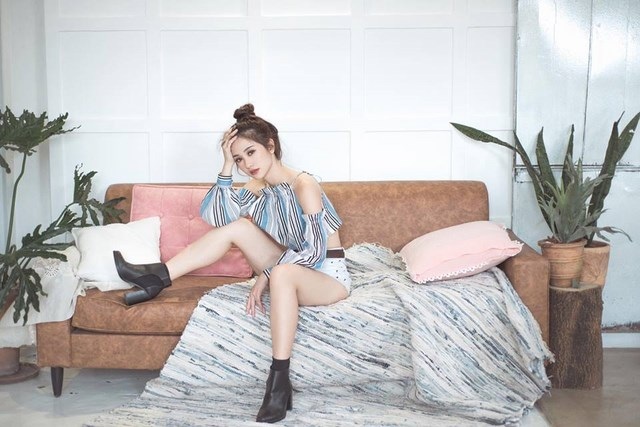 “Hot girl trà sữa” Việt “lột xác” gợi cảm ngỡ ngàng - 7 “Hot girl trà sữa” Việt “lột xác” gợi cảm ngỡ ngàng - 7