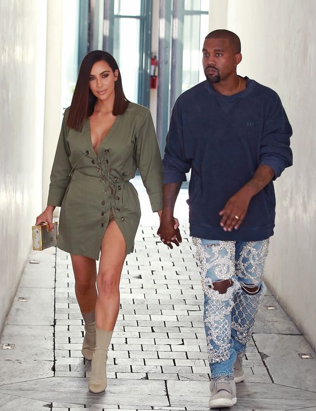 Kim Kardashian quá lo lắng cho sức khỏe của chồng - 2 Kim Kardashian quá lo lắng cho sức khỏe của chồng - 2