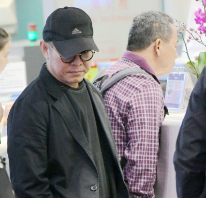 Lý Liên Kiệt tụng kinh niệm phật, lạc quan đón ngày qua đời - 1
Lý Liên Kiệt già nua vì bệnh tật trong vài năm trở lại đây.