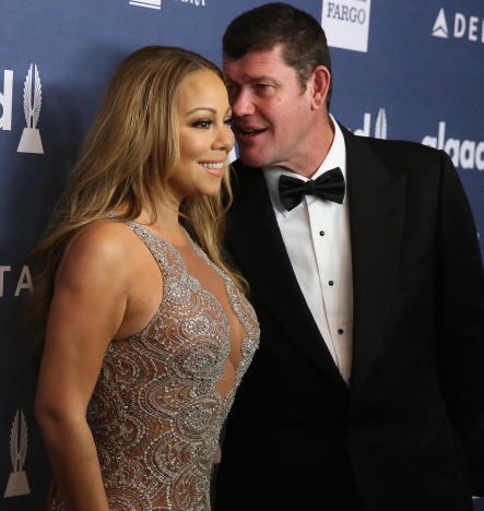 
Mariah Carey được cho là sẽ vẫn giữ chiếc nhẫn đính hôn 10 triệu đô làm quà tặng. Cặp đôi đính hôn hồi tháng 1 sau hơn 8 tháng hẹn hò
