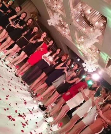 Trung Quốc bắt hàng trăm người nghi liên quan tới hoạt động mại dâm - 1
Các người mẫu tại hộp đêm Baoli. (Ảnh: Weibo)