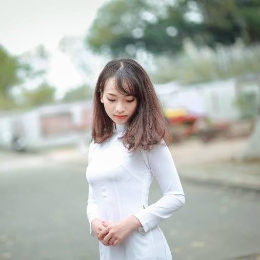 Cô gái tuổi 18 giành học bổng 4,7 tỷ đồng trường nữ sinh hàng đầu Mỹ - 2
Nhận thấy bản thân là người trầm tính, hướng nội, Chi chọn và tham gia số ít các hoạt động ngoại khóa em tâm đắc nhất ở lĩnh vực bảo vệ môi trường và năng lượng xanh.