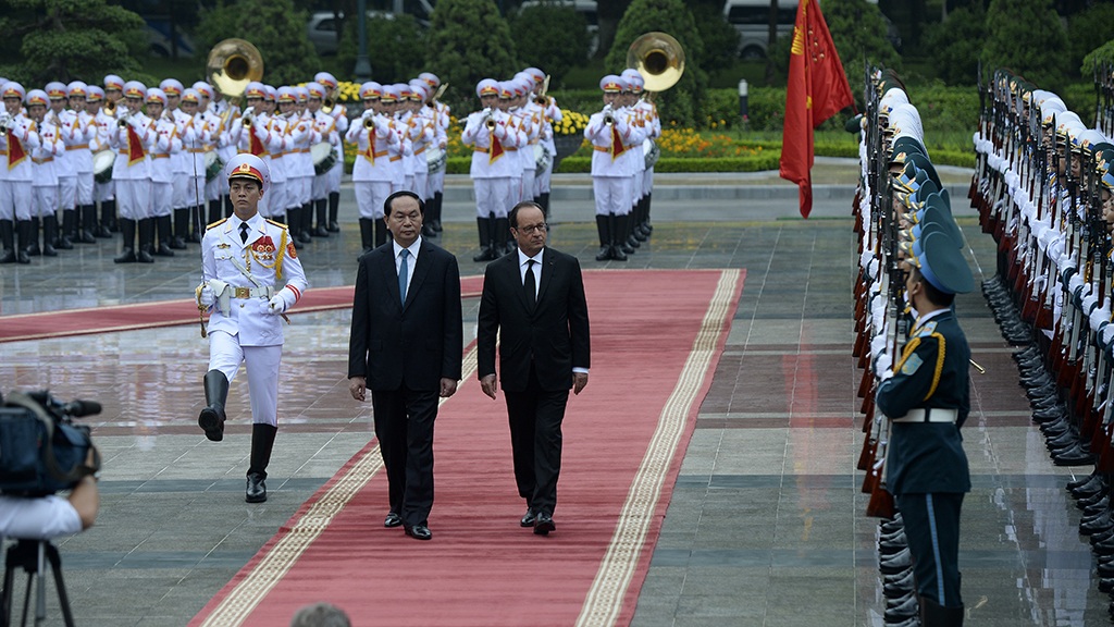 Tổng thống Pháp thăm Việt Nam
