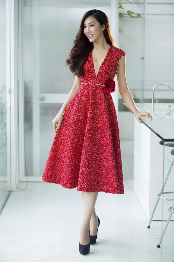 Diệu Ngọc và người đẹp hoa hậu thế giới đi thăm tượng Nữ thần Tự do - 13 Diệu Ngọc và người đẹp hoa hậu thế giới đi thăm tượng Nữ thần Tự do - 13