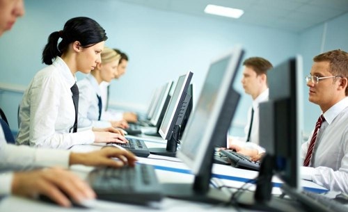 Cách nhận biết nhân viên muốn nghỉ việc - 2
Công nghệ là công cụ đắc lực giúp nhà quản lý sớm nhận ra người đang muốn rời bỏ công ty. Nguồn: wisegeek