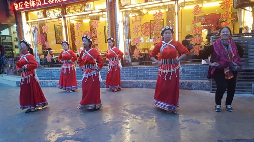 “Xuyên không” về dĩ vãng với Lệ Giang - 11 “Xuyên không” về dĩ vãng với Lệ Giang - 11