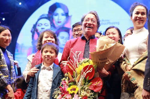Tùng Dương, Thanh Lam mộng mị trong đêm nhạc “Trên đỉnh Phù Vân” - 6 Tùng Dương, Thanh Lam mộng mị trong đêm nhạc “Trên đỉnh Phù Vân” - 6