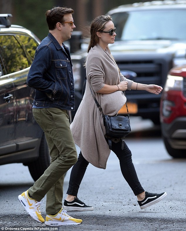 
Cả 2 lần mang thai cô đều năng động, nhanh nhẹn, vì thế Olivia Wilde tăng cân không nhiều và lấy lại dáng rất nhanh
