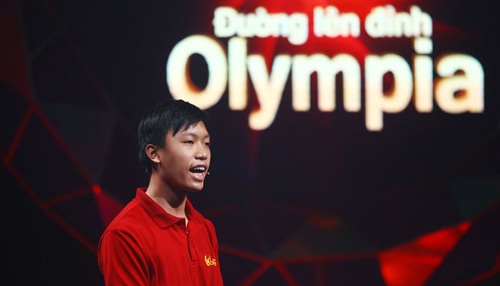 5 gương mặt làm "điên đảo" đường đua Olympia 2016 - 1
Hồ Đắc Thanh Chương tỏa sáng trong cuộc thi Olympia thứ 16