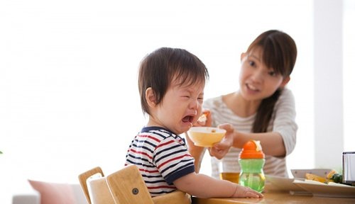 Hoảng hốt thấy con gái 8 tuổi ngực nhú dậy thì - 1 Hoảng hốt thấy con gái 8 tuổi ngực nhú dậy thì - 1
