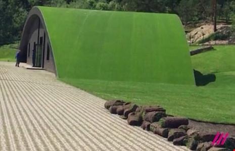 Putin lộ mật biệt thự lợp cỏ, tránh vệ tinh do thám - 1 Căn nhà bí mật của Tổng thống Nga. Ảnh: Rain TV