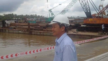 Phó Chủ tịch TP Cần Thơ: "Sạt lở đã qua giai đoạn nguy hiểm" - 1
Ông Đào Anh Dũng, Phó Chủ tịch UBND thành phố Cần Thơ đang chỉ đạo tại hiện trường
