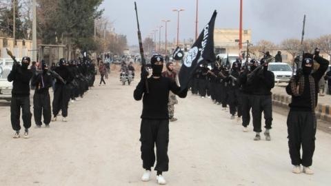 Nga cảnh cáo sẽ diệt hết IS chạy từ Mosul/Iraq sang Syria