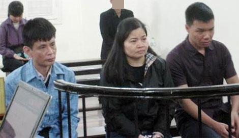 Hà Nội: Vợ chồng Giám đốc bán nhà trên giấy, chiếm đoạt 140 tỷ đồng - 1 Hà Nội: Vợ chồng Giám đốc bán nhà trên giấy, chiếm đoạt 140 tỷ đồng - 1