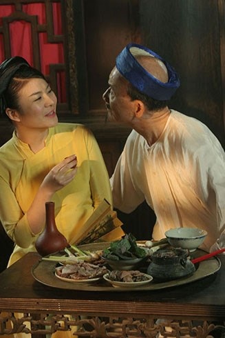 Phía sau những trang đẹp nhất cuộc đời - 1 Nghệ sĩ Phạm Bằng trong một tiểu phẩm với bạn diễn ăn ý Kim Oanh