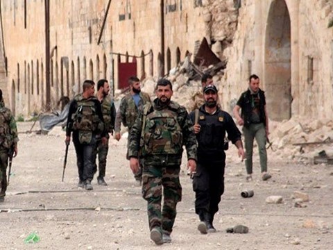 Cuộc tấn công lớn nhất của phiến quân ở Aleppo thất bại thảm hại - 1 Binh sĩ quân đội Syria trên chiến trường Aleppo