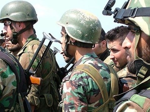 Aleppo: Syria triển khai quân tại căn cứ Kuweires, sẵn sàng giải phóng Al-Bab - 1 Binh sĩ Syria được triển khai đến căn cứ Kuweires, sẵn sàng cho hoạt động giải phóng Al-Bab