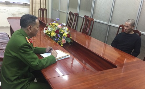 Trùm ma túy Long “cát” tại Cơ quan Công an.