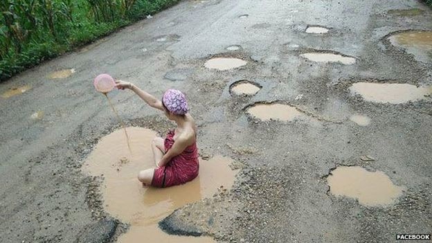 Ngắm dung nhan người mẫu Thái Lan tắm bùn trong ổ gà - 2 Ngắm dung nhan người mẫu Thái Lan tắm bùn trong ổ gà - 2